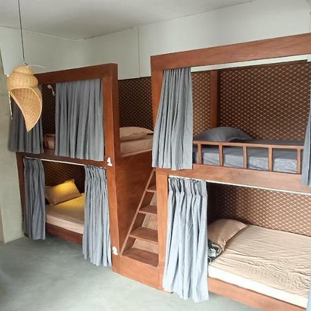 Yasis Surf Lodge มิริสซา ภายนอก รูปภาพ